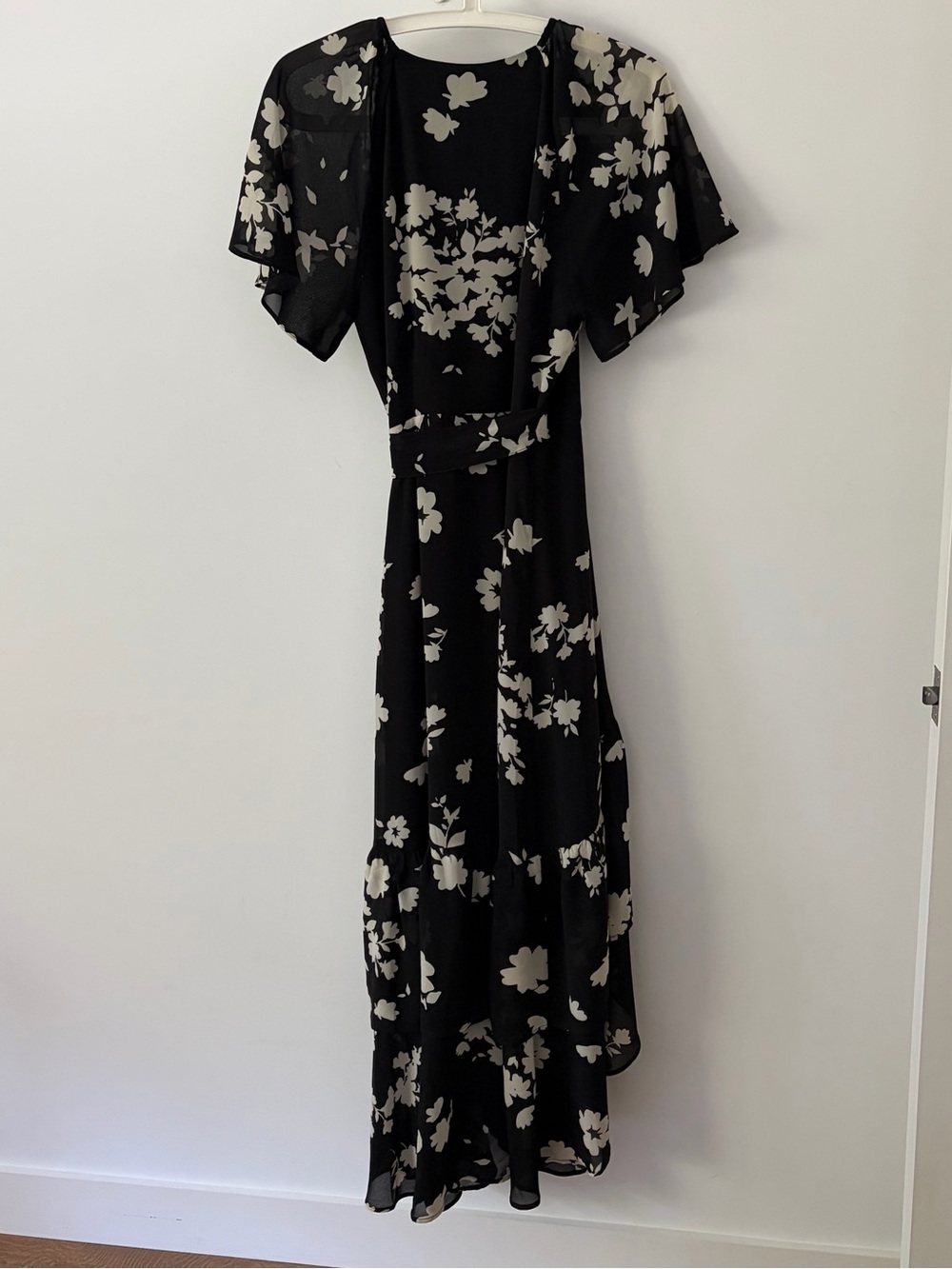 DYNAMITE Ruffled Wrap Midi Dress - Picture 7 of 8